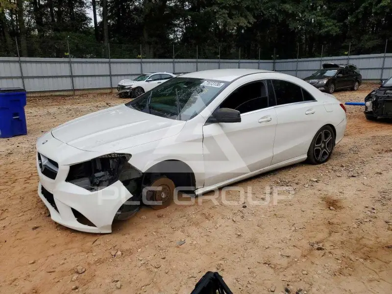 2014 Mercedes Benz CLA-Class фото
