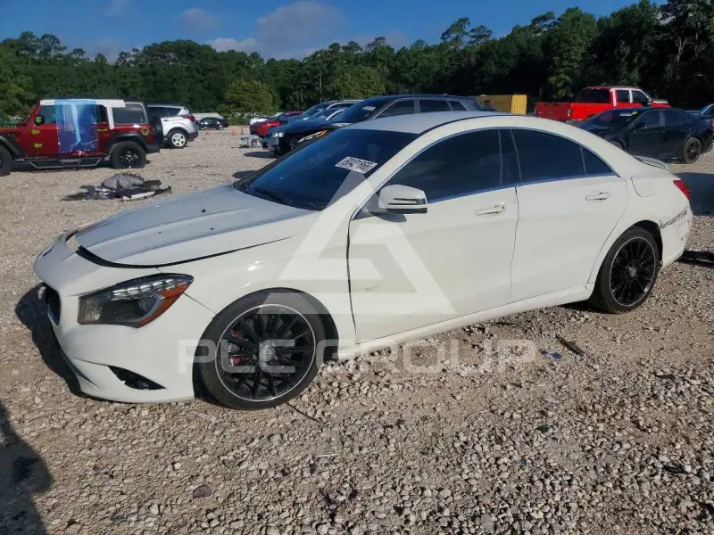 2014 Mercedes Benz CLA-Class photo