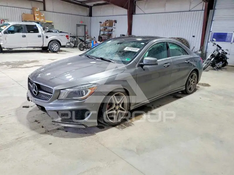 2014 Mercedes Benz CLA-Class фото