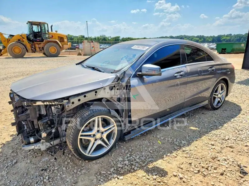 2014 Mercedes Benz CLA-Class photo