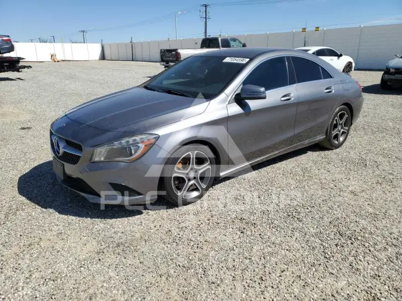 2014 Mercedes Benz CLA-Class фото