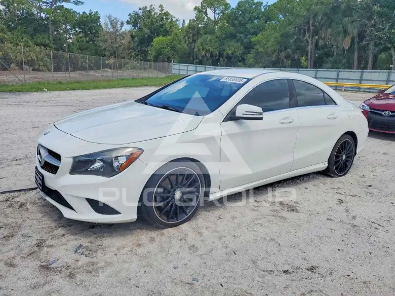 2014 Mercedes Benz CLA-Class фото