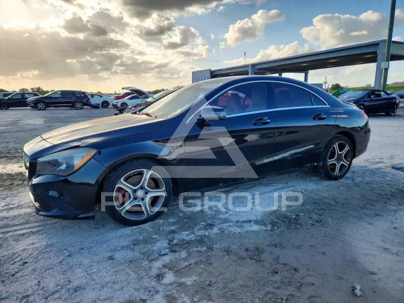 2014 Mercedes Benz CLA-Class фото
