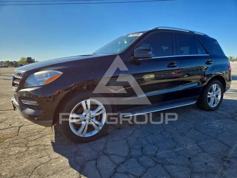2014 Mercedes Benz ML-Class фото