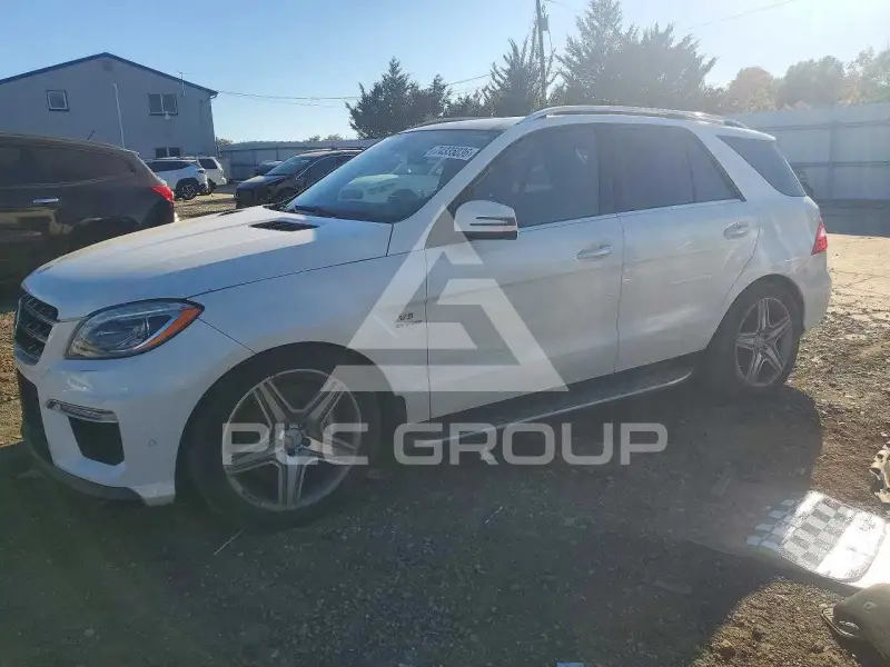 2014 Mercedes Benz ML-Class photo