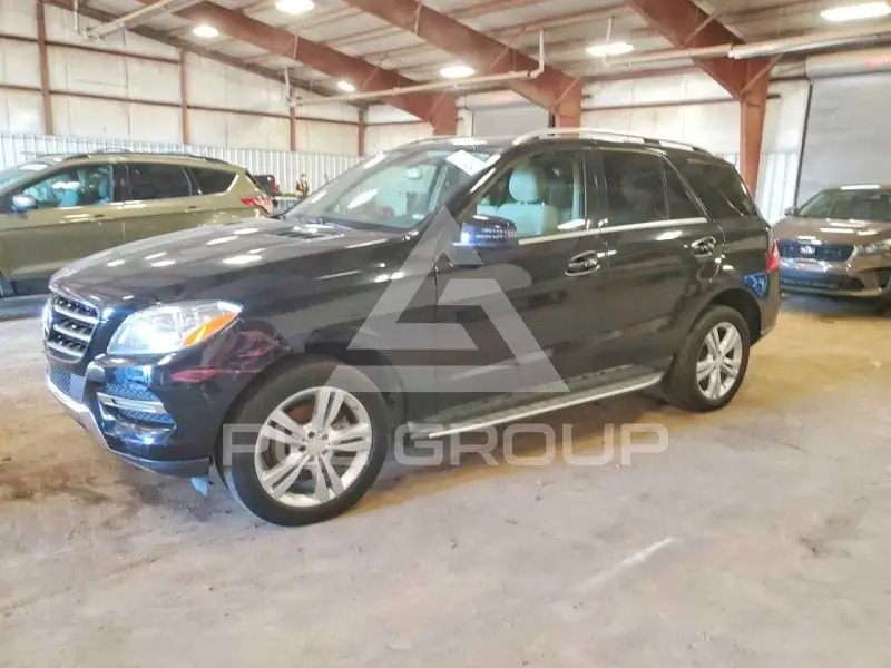 2014 Mercedes Benz ML-Class фото