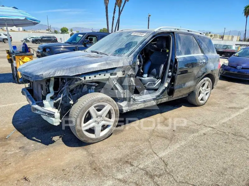 2014 Mercedes Benz ML-Class фото