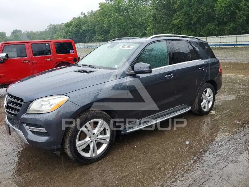 2014 Mercedes Benz ML-Class photo