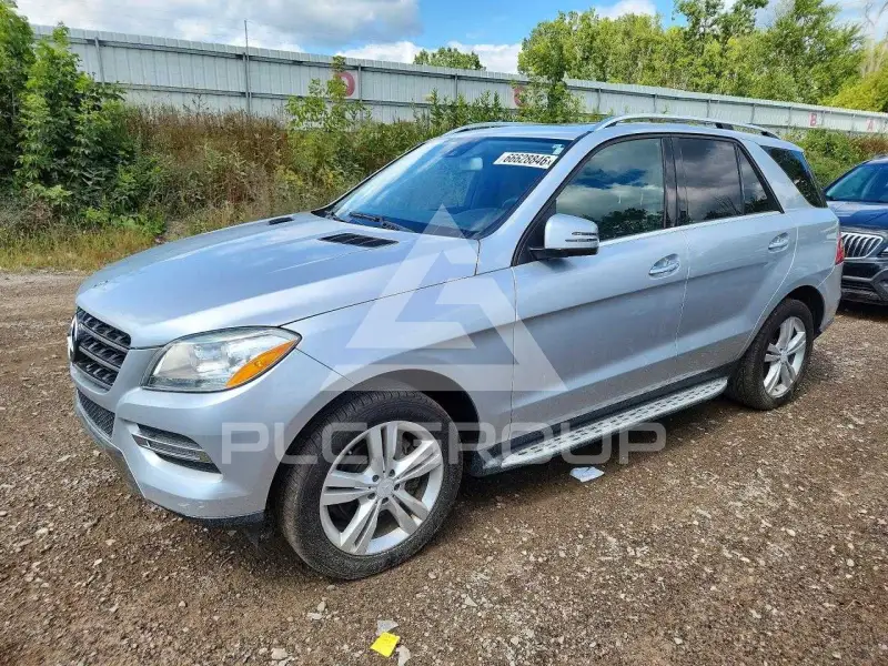 2014 Mercedes Benz ML-Class photo