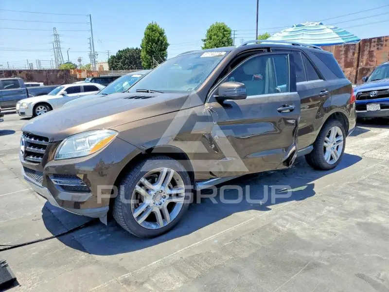 2014 Mercedes Benz ML-Class фото