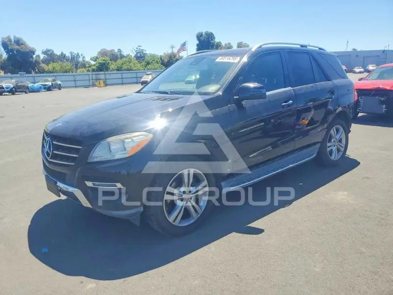 2014 Mercedes Benz ML-Class фото