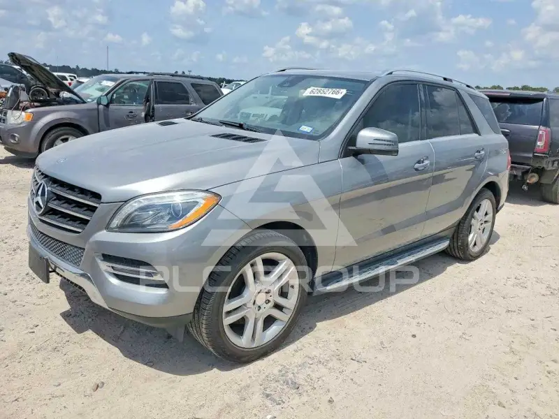 2014 Mercedes Benz ML-Class фото