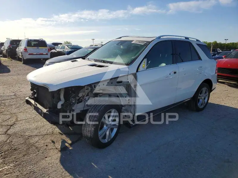 2014 Mercedes Benz ML-Class фото