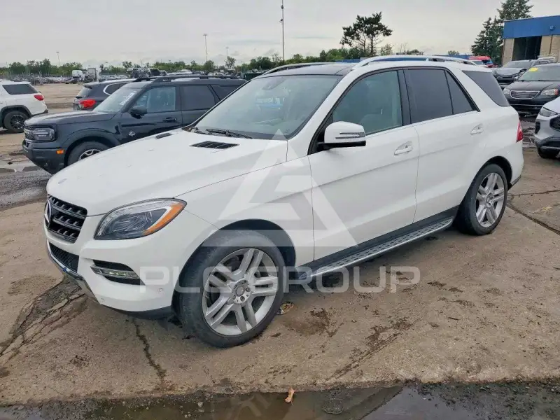 2014 Mercedes Benz ML-Class фото
