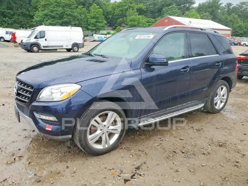 2014 Mercedes Benz ML-Class фото