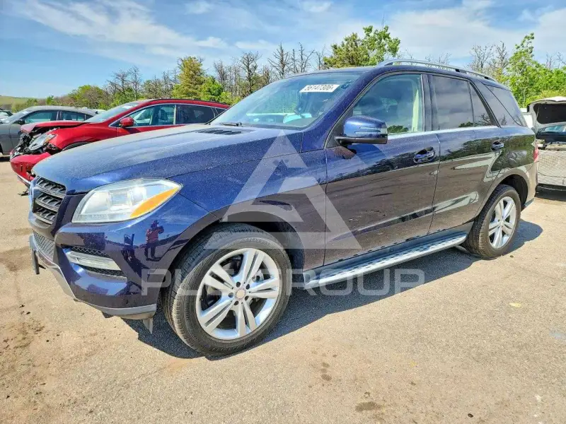 2014 Mercedes Benz ML-Class фото