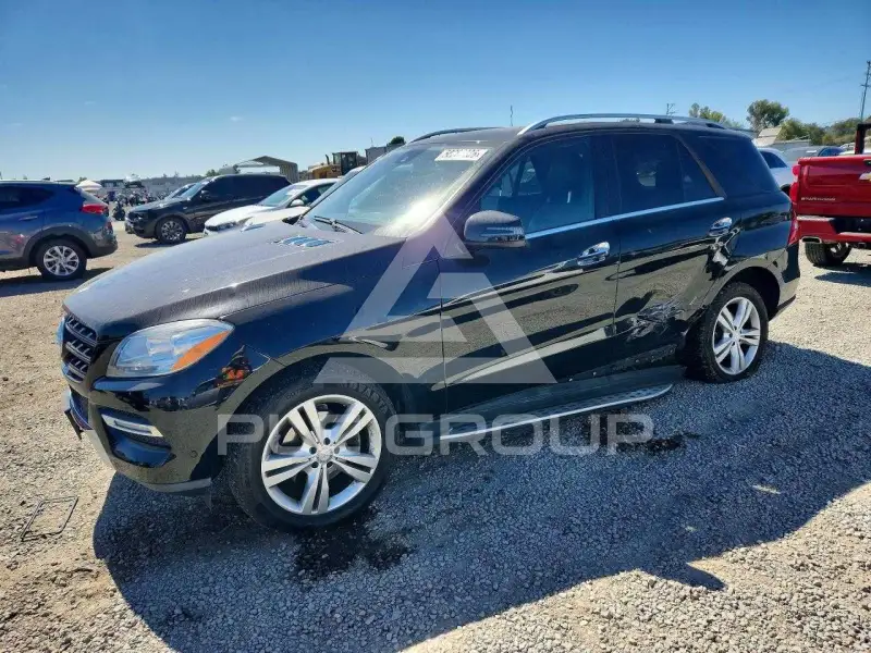 2014 Mercedes Benz ML-Class photo