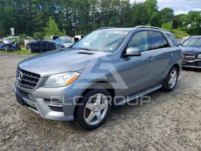 2014 Mercedes Benz ML-Class photo