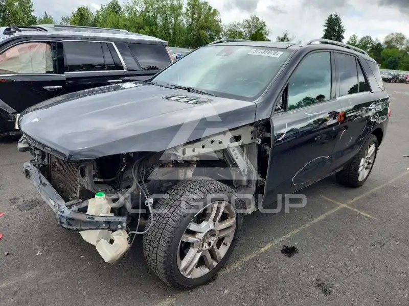 2014 Mercedes Benz ML-Class фото
