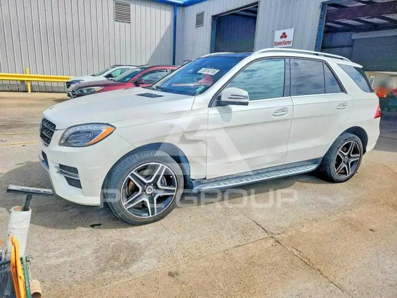 2014 Mercedes Benz ML-Class фото