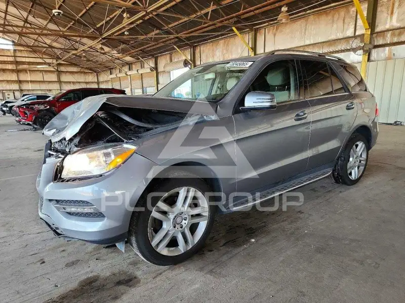 2014 Mercedes Benz ML-Class фото