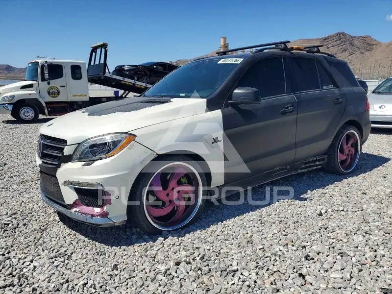 2014 Mercedes Benz ML-Class фото
