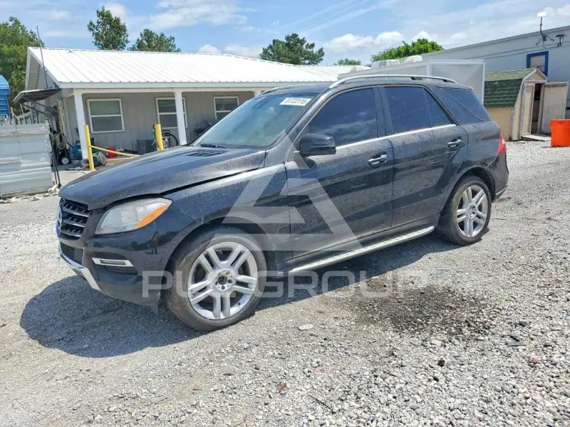 2014 Mercedes Benz ML-Class фото