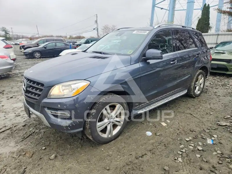 2014 Mercedes Benz ML-Class фото