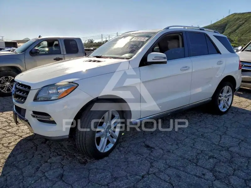 2014 Mercedes Benz ML-Class фото