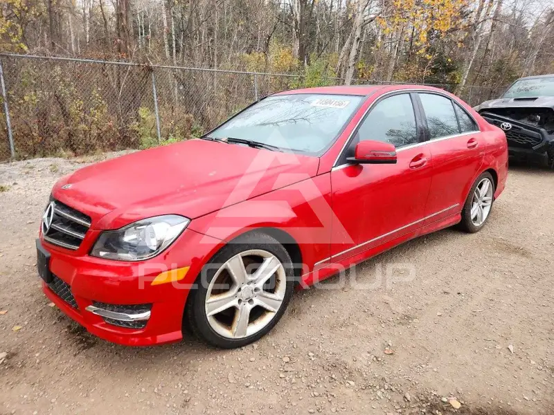 2014 Mercedes Benz C-Class фото