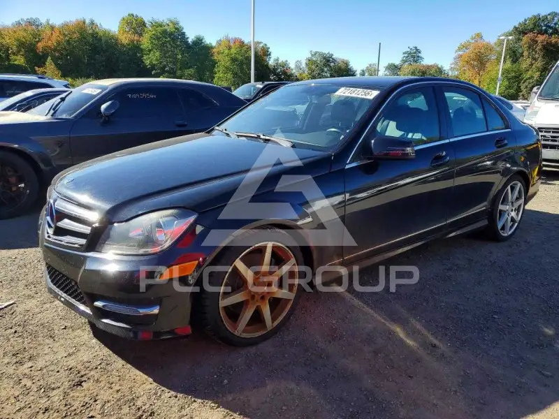 2014 Mercedes Benz C-Class фото
