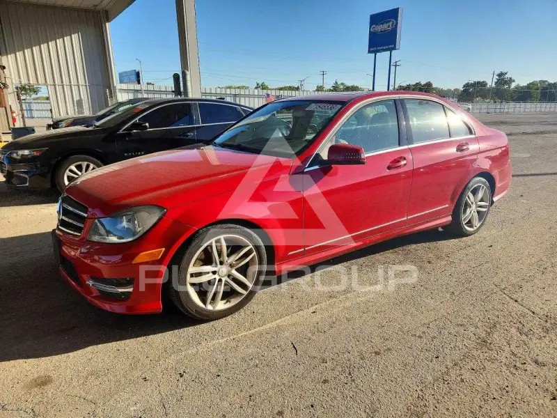 2014 Mercedes Benz C-Class фото