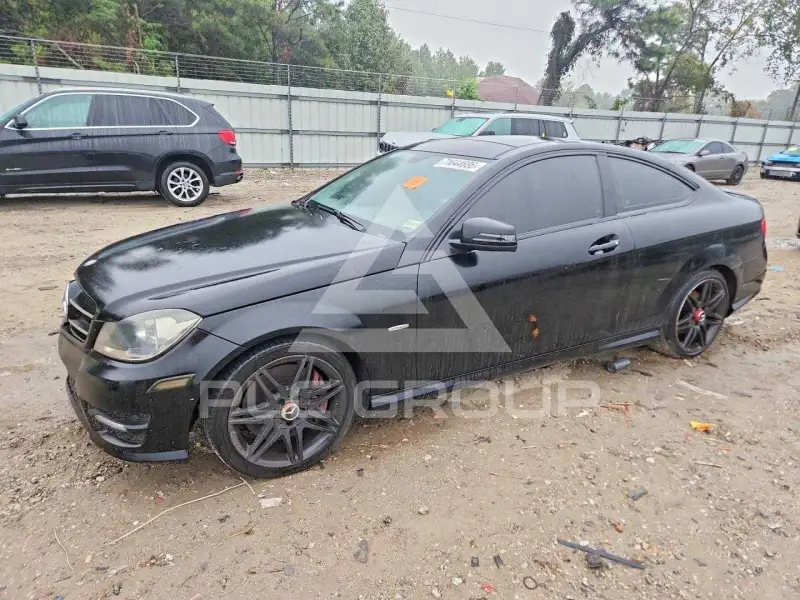 2014 Mercedes Benz C-Class фото
