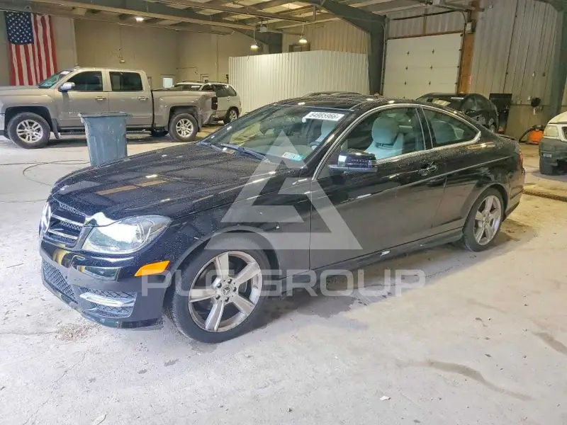 2014 Mercedes Benz C-Class фото