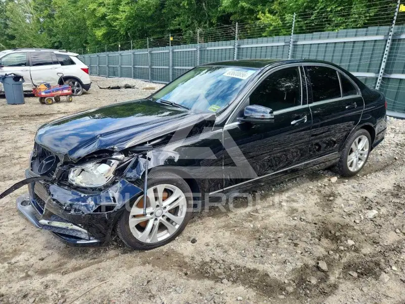 2014 Mercedes Benz C-Class фото