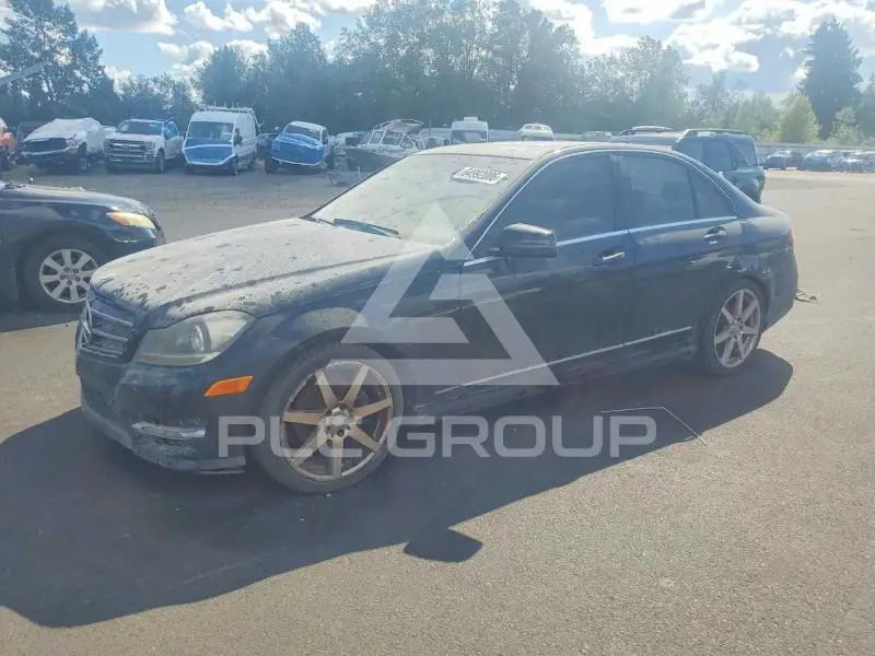 2014 Mercedes Benz C-Class фото