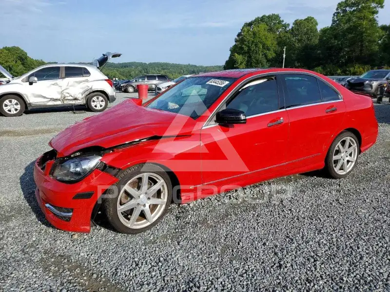 2014 Mercedes Benz C-Class фото