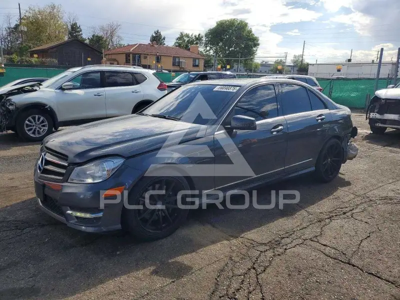 2014 Mercedes Benz C-Class фото