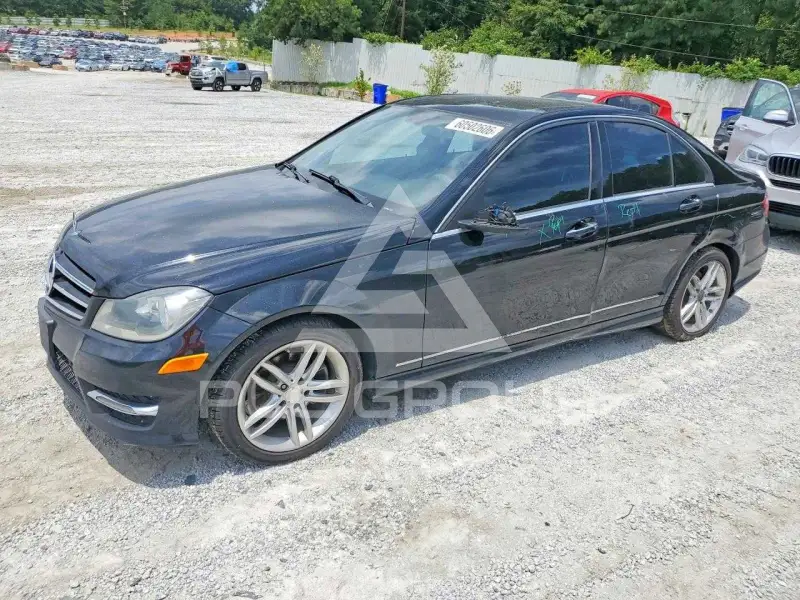 2014 Mercedes Benz C-Class фото