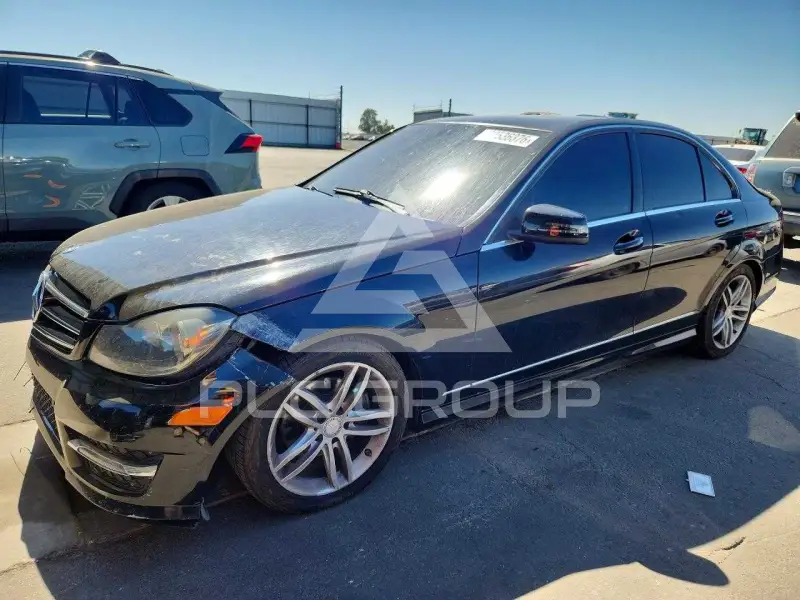 2014 Mercedes Benz C-Class фото