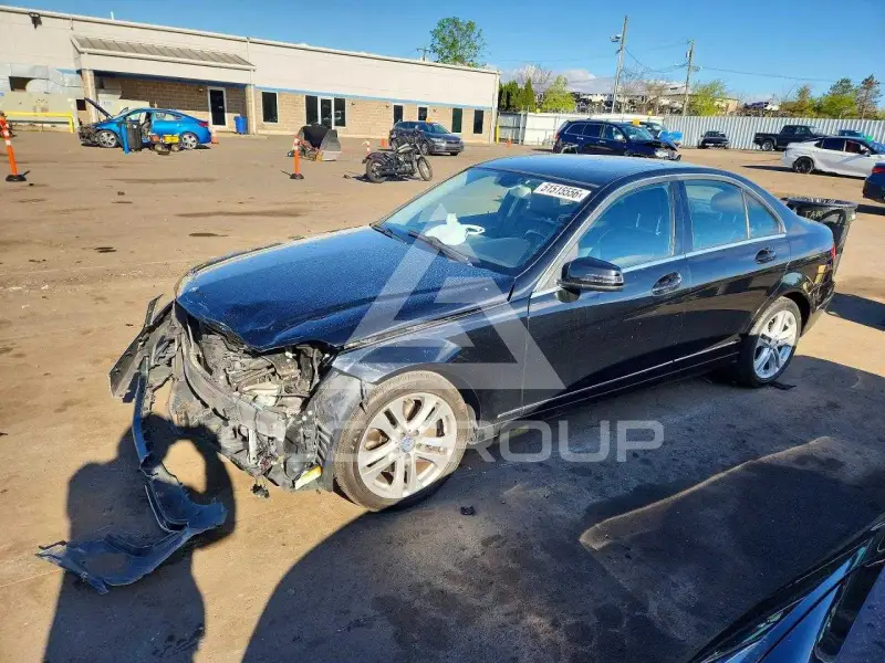 2014 Mercedes Benz C-Class фото