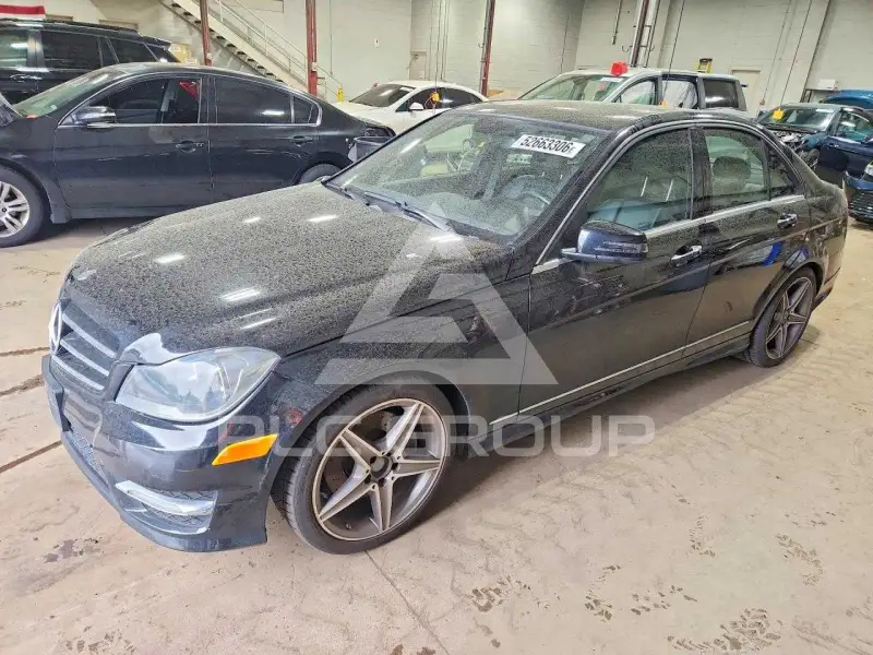 2014 Mercedes Benz C-Class photo