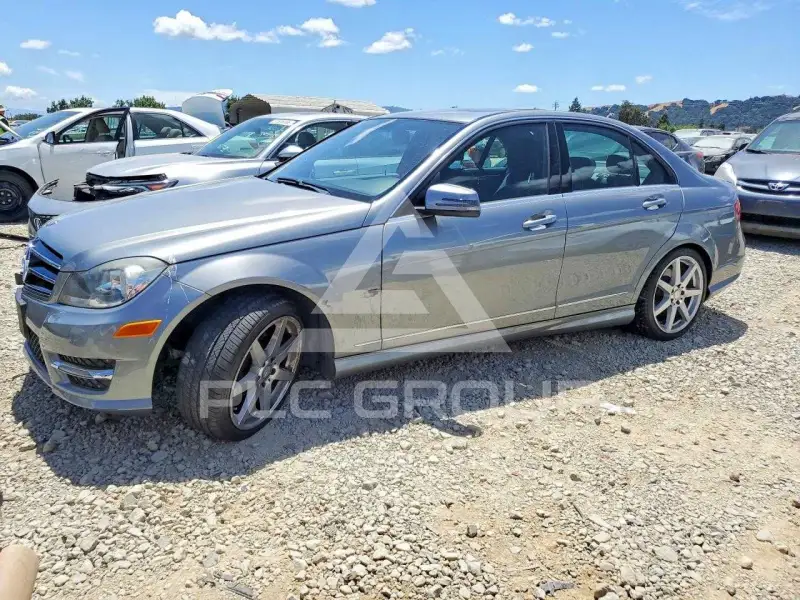 2014 Mercedes Benz C-Class фото