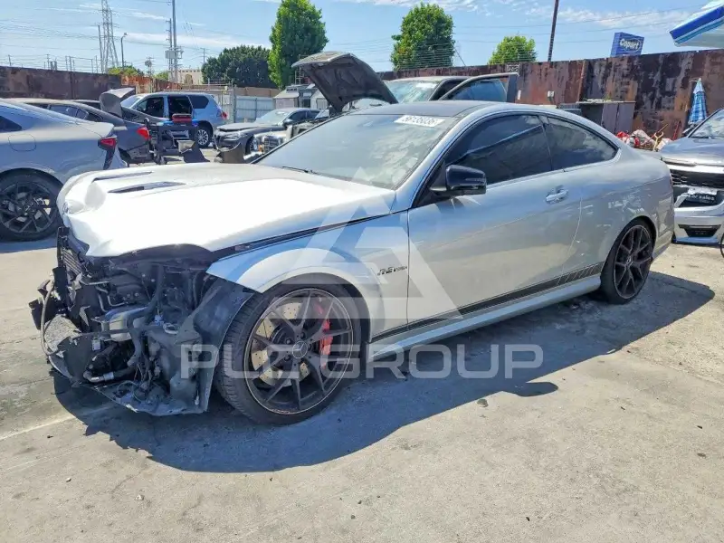 2014 Mercedes Benz C-Class photo