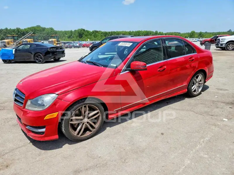 2014 Mercedes Benz C-Class фото
