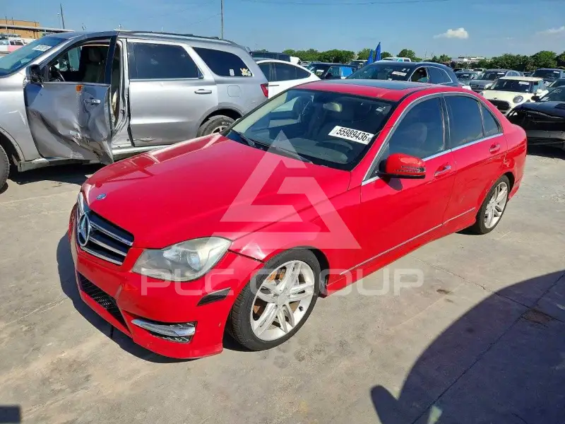 2014 Mercedes Benz C-Class фото