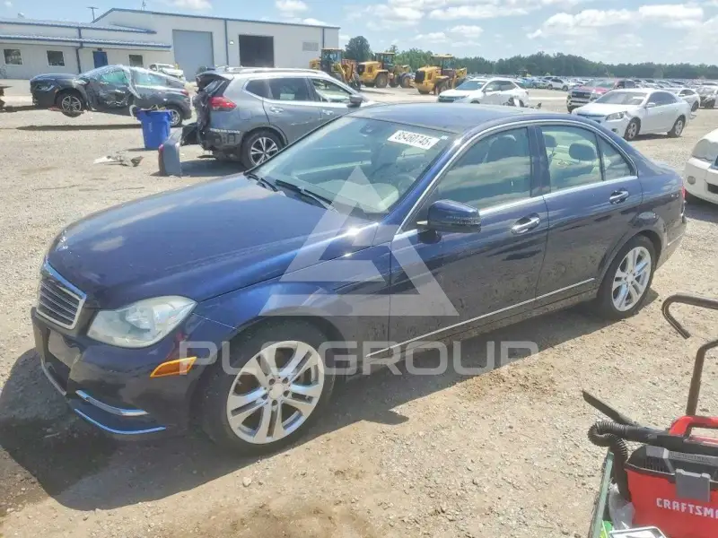 2014 Mercedes Benz C-Class фото