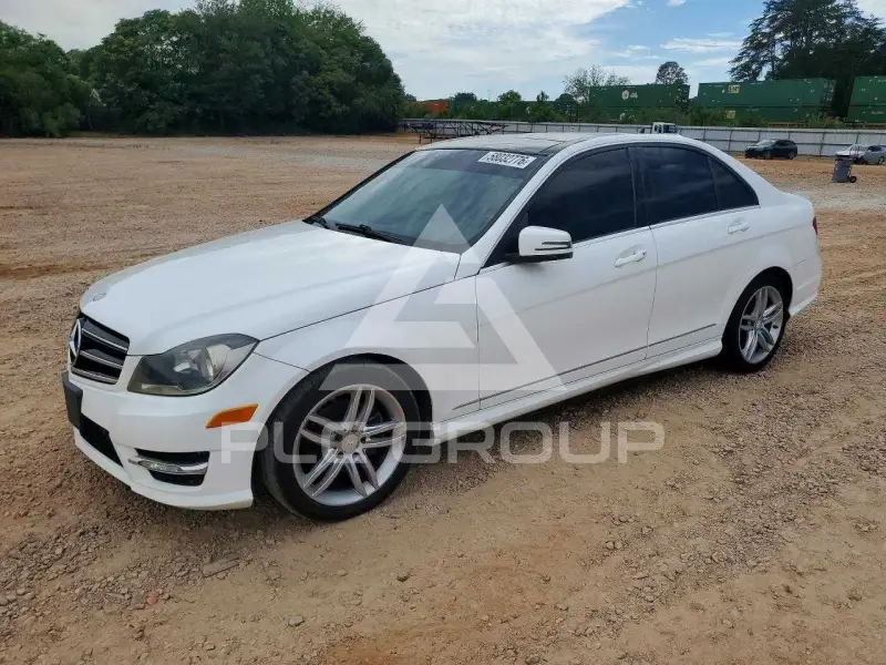 2014 Mercedes Benz C-Class фото