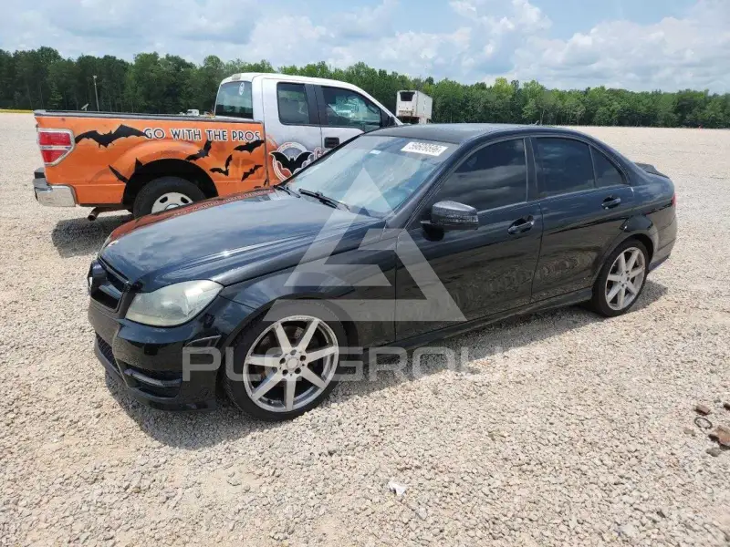 2014 Mercedes Benz C-Class photo