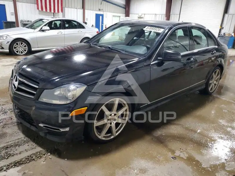2014 Mercedes Benz C-Class фото